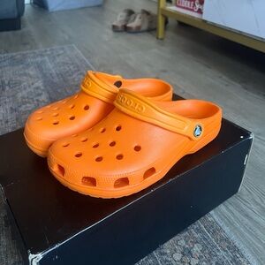 Crocs Classic Clog ‘Orange Zing’